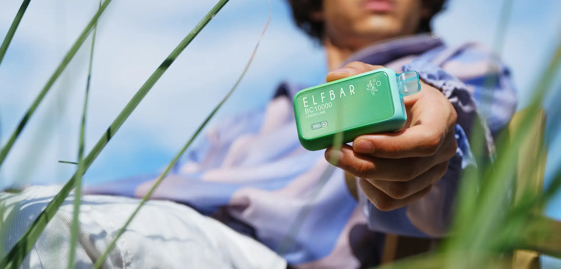 elfbar-raya-d1-实拍海报3