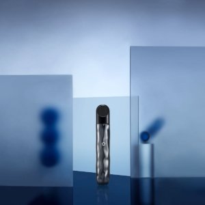 RELX ARTISAN Metal 黑镜 海报